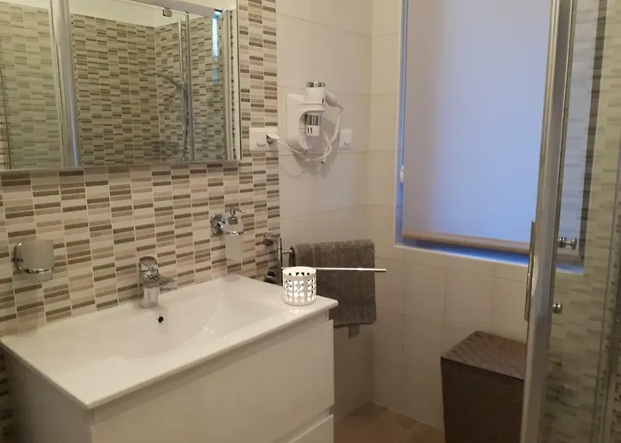 Zoe アパート ポレッチ