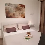 Zoe