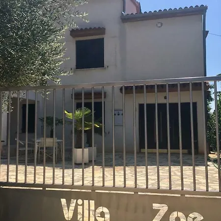 דירה Zoe פורץ